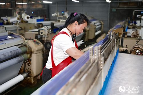 江西贛州紡織企業 出口訂單激增，生產一線繁忙